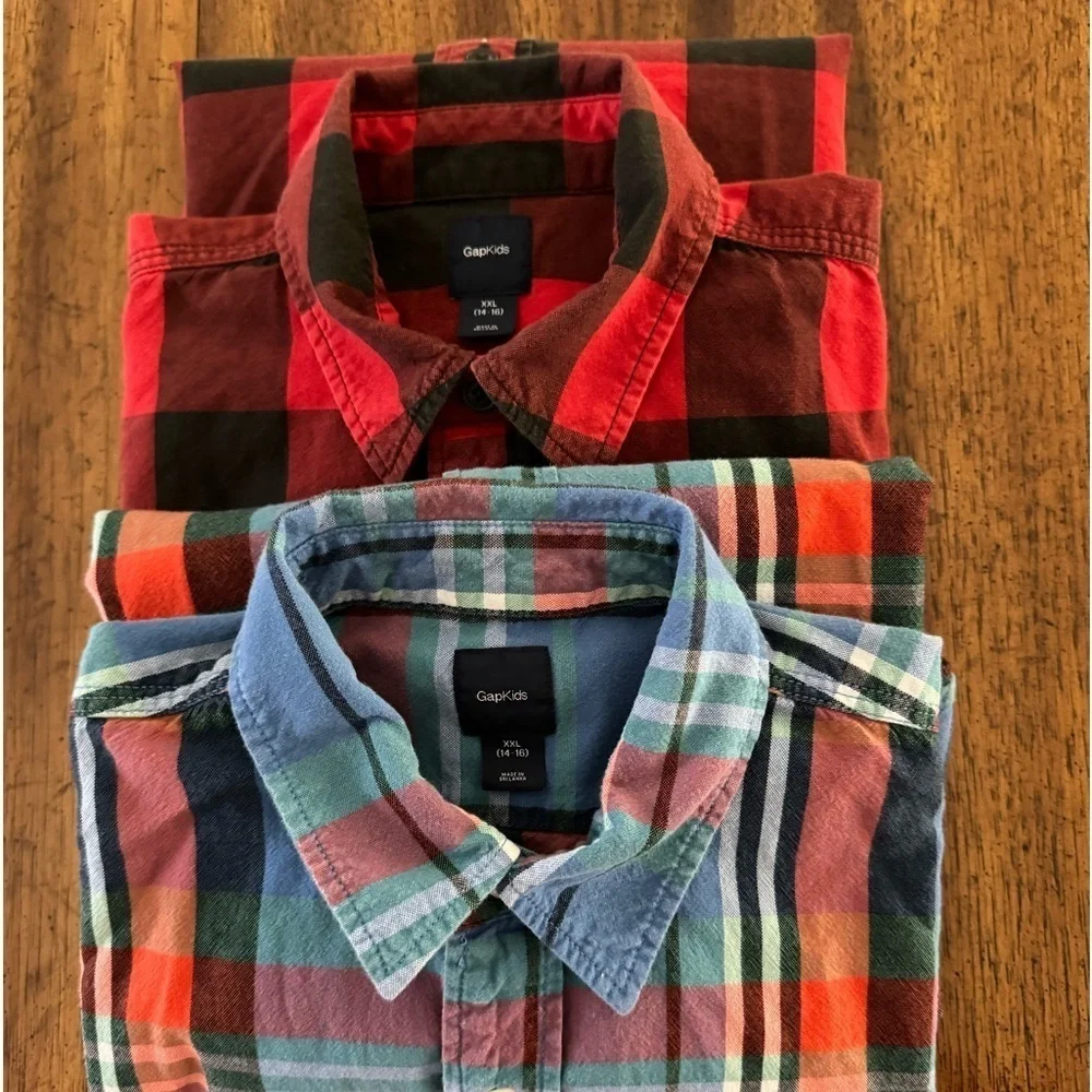 Gap Kids Unisex Long Sleeve Button Up Shirt Set of‎ Two Plaid Red & Blue XXL